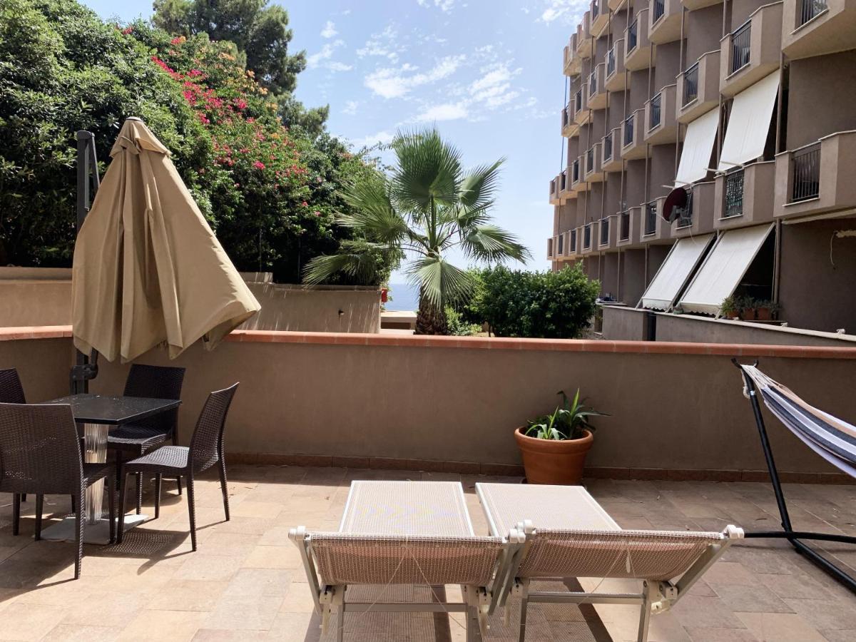 Nuraghe Apartments Teulada Exterior foto